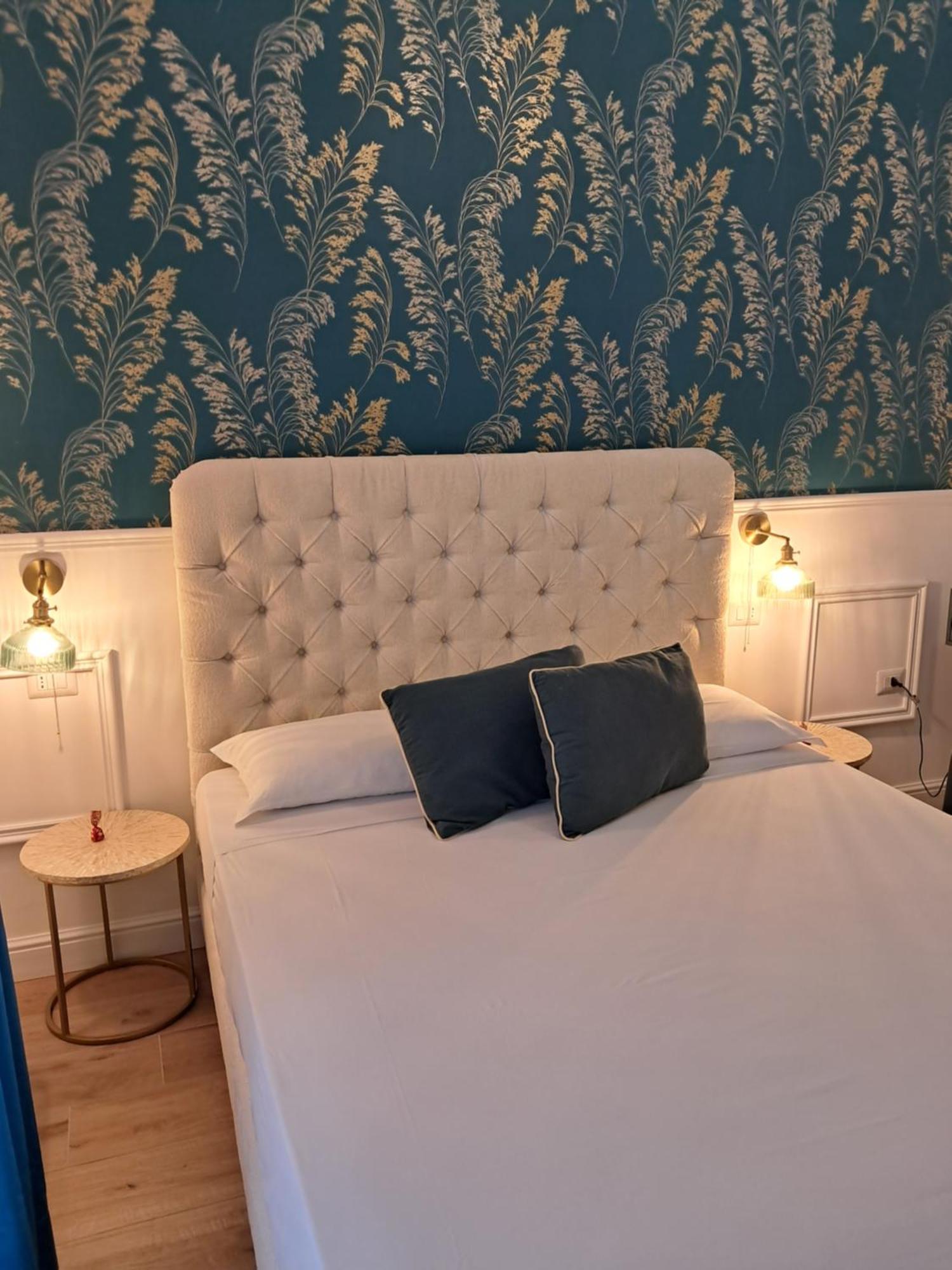Domus Sirena Hotel Naples Luaran gambar